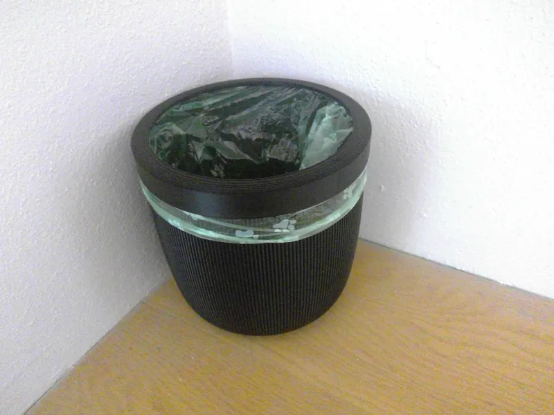 Desktop Trash can