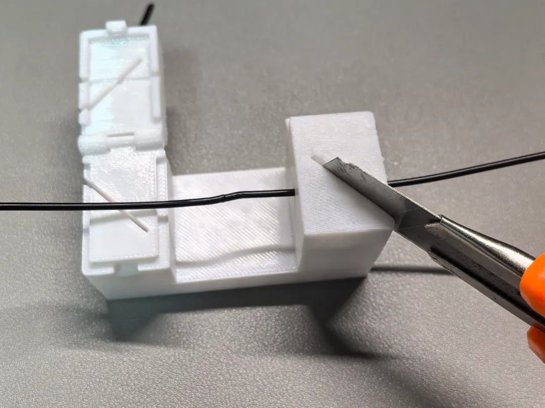 Miniatura 2 do modelo 3D 尾料熔接辅助工具（一体打印仅需约27g）