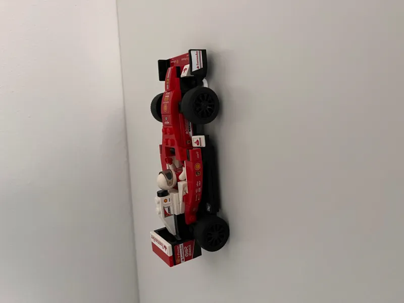 Wall-Mount Display for LEG0 Speed Champions