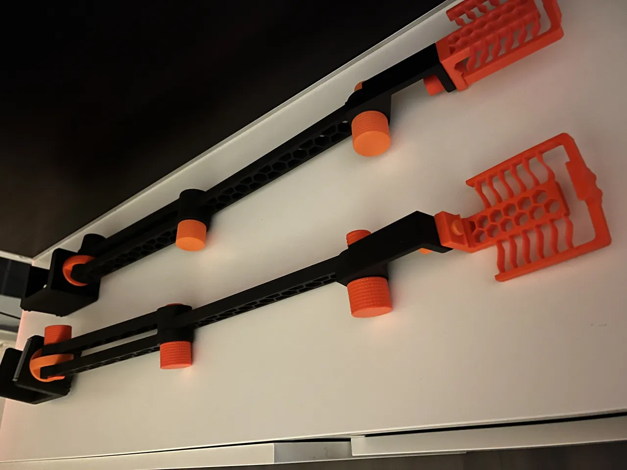 Flexible & sturdy phone arm (100% Printed) view 2