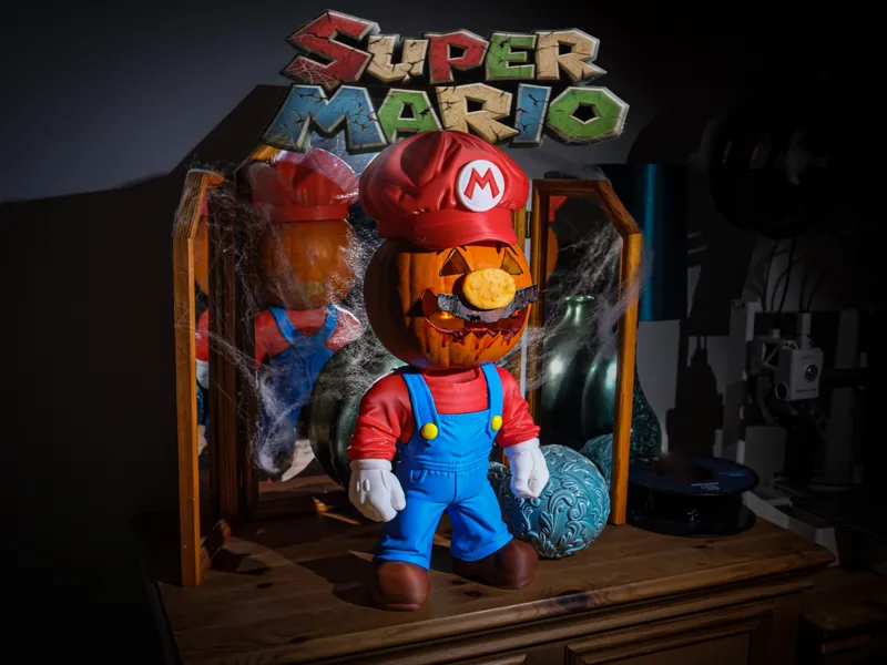 Super Mario Pumpkin Man