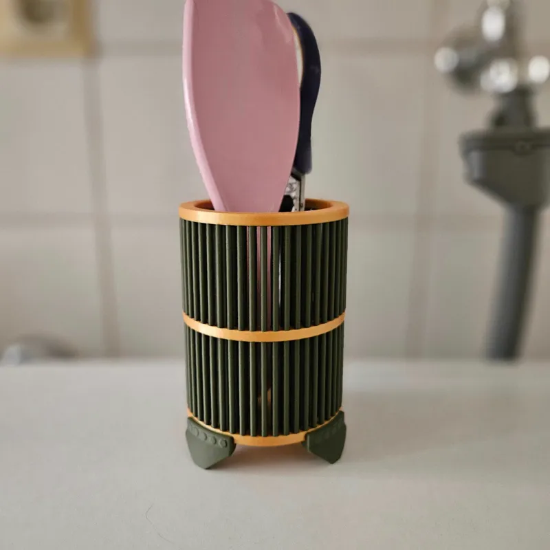 Oldfashioned Bathroom Organizer Round Version