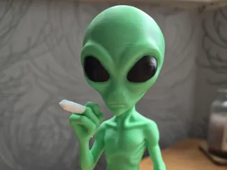 Smoking Alien