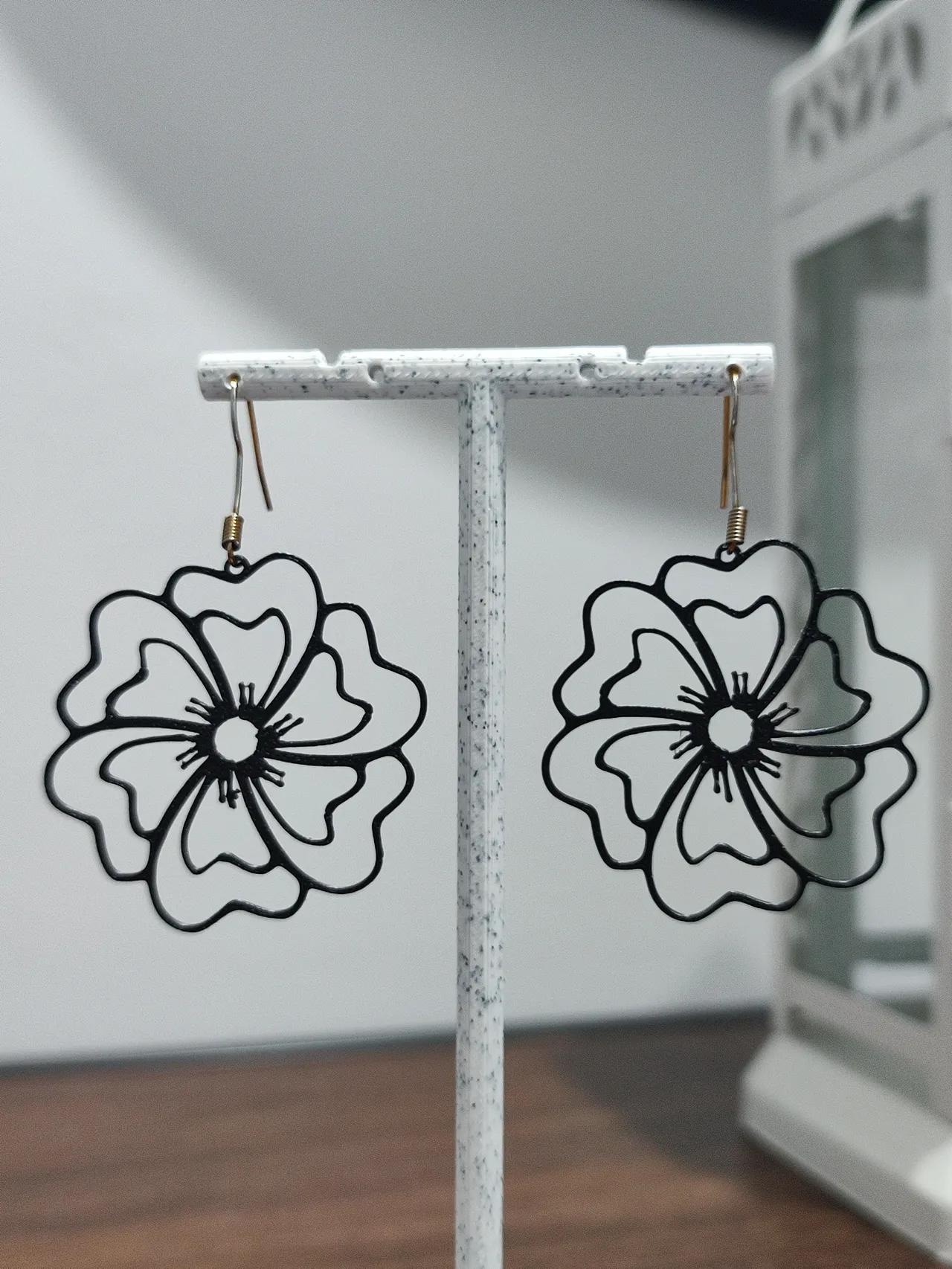 Aretes Camelia de Medianoche view 3