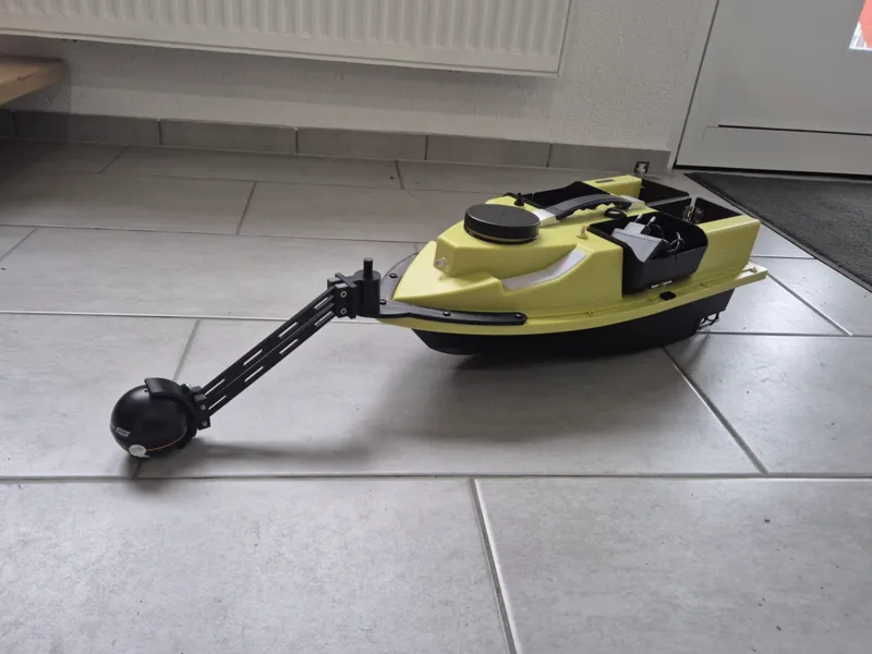 Deeper (Angeln/fishing) am Boot