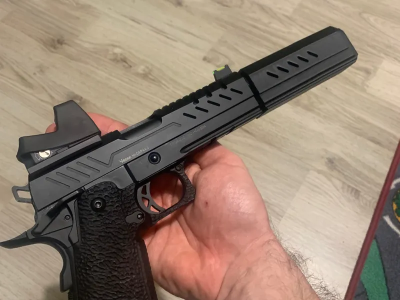Airsoft silencer (Hi-capa)