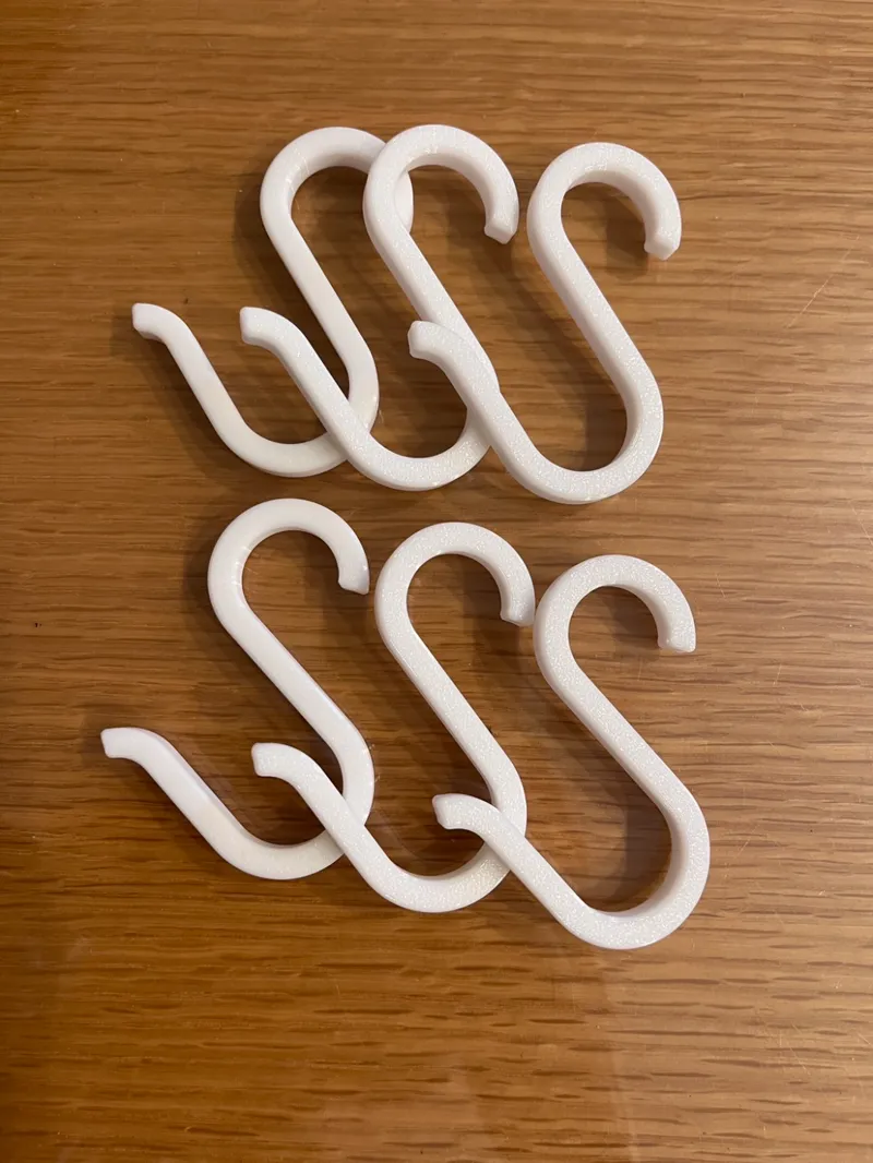 Crossbar hook