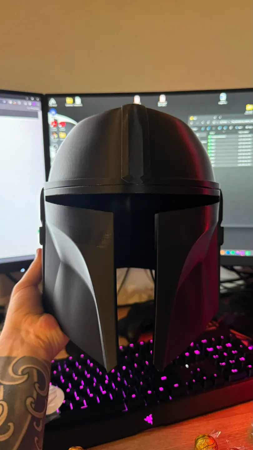 Mandalorian Helmet view 2