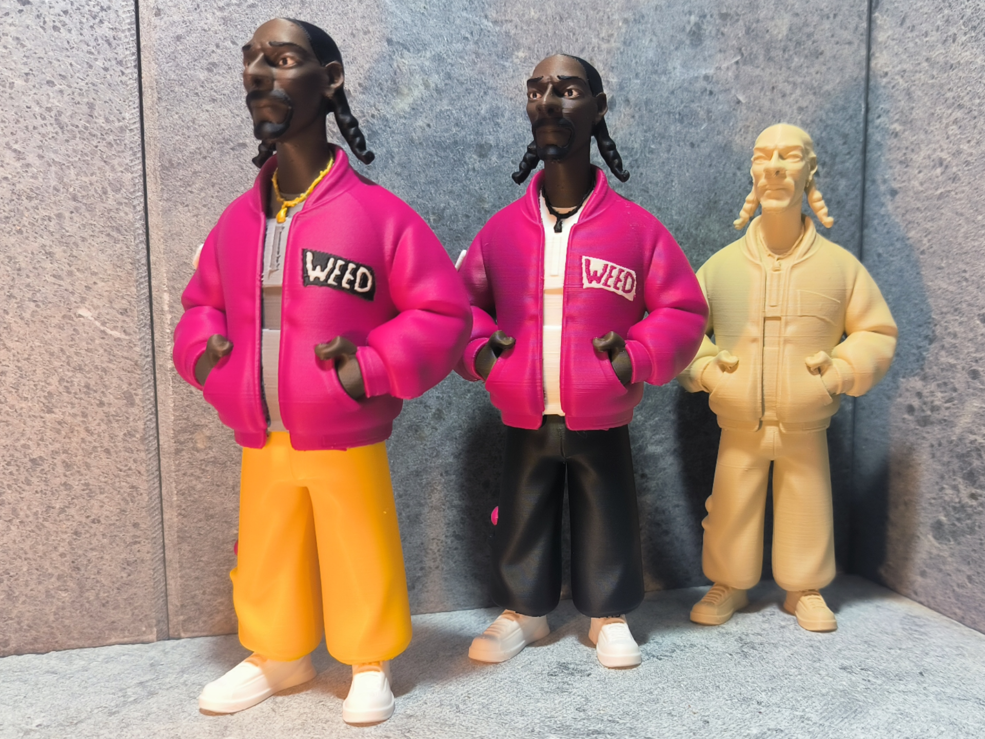 Snoop Dogg Cartoonfigur 1/4/8 Farbig