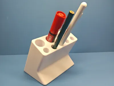 Pen holder