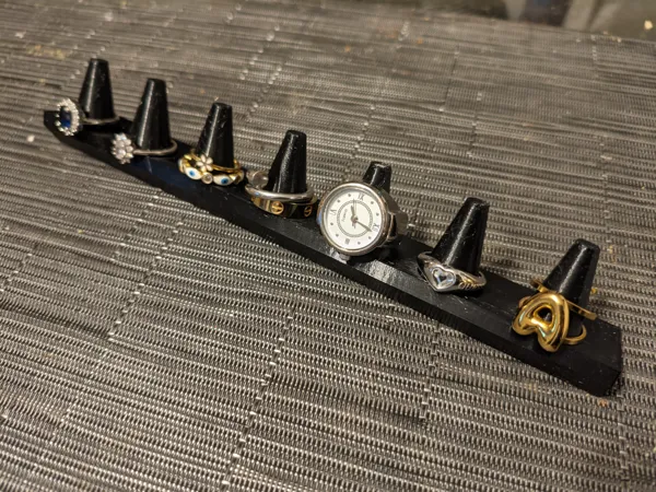 https://makerworld.bblmw.com/makerworld/model/USf7547e25376646/design/2024-12-14_83188ba262cdb.jpg