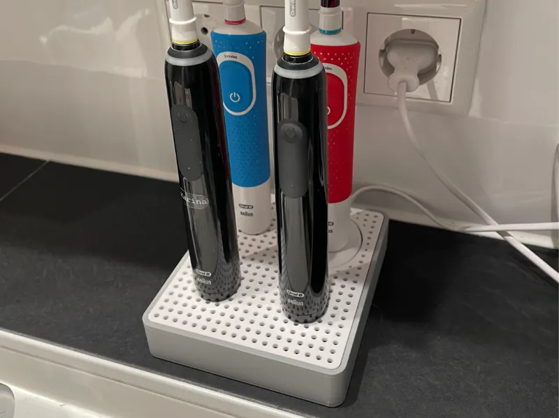 Oral B Toothbrush Holder 2x2 V1 for 4 brushes