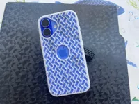 iPhone16