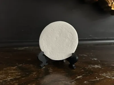 Cat Clay Paw Print Easel / Stand