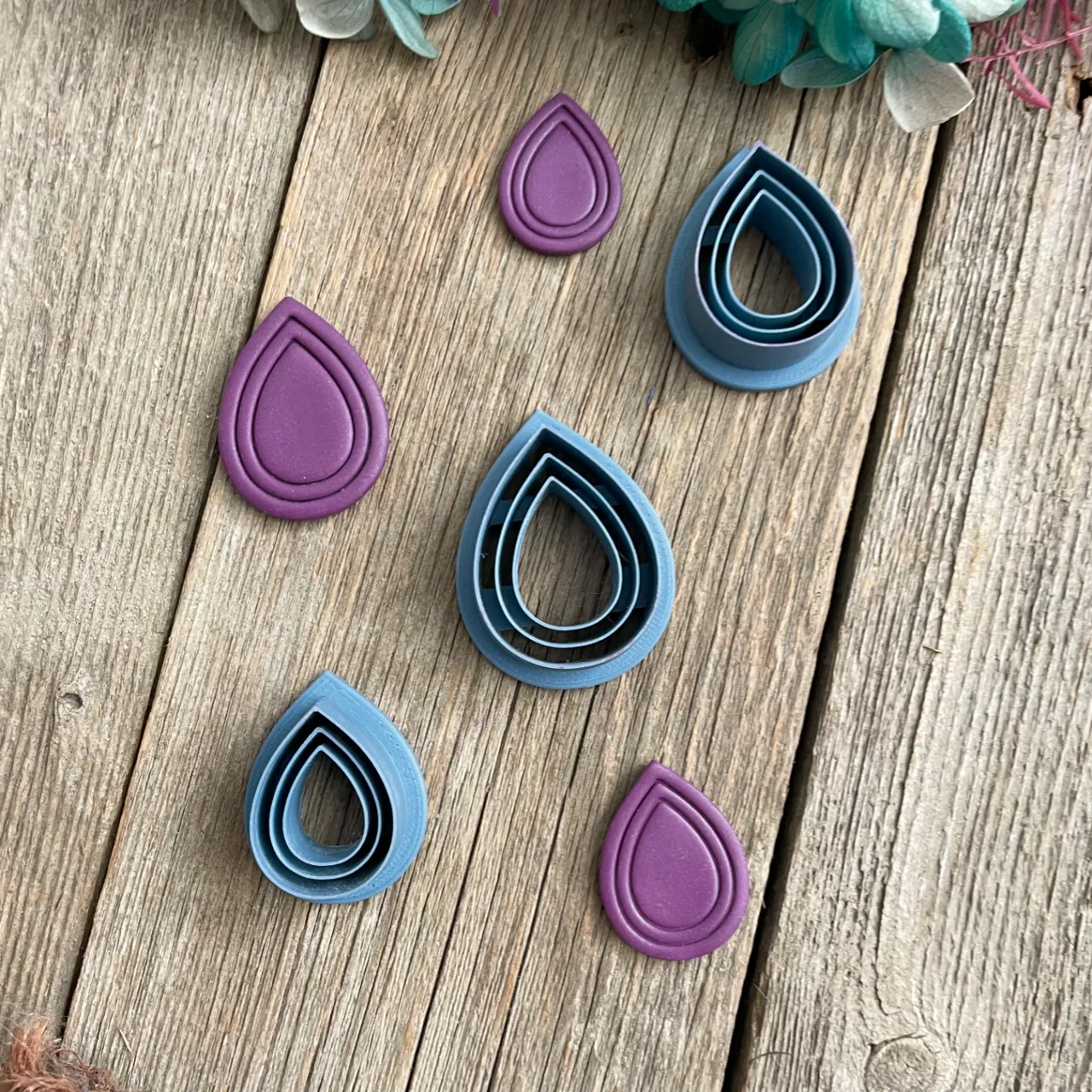Imprint Dangle Drop Earring Cutters view 3