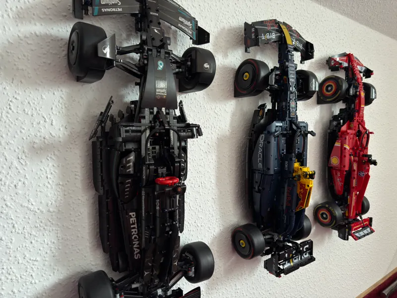 Wall Mount for Technic F1 models