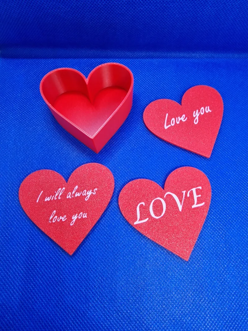 Heart shaped with texted lids