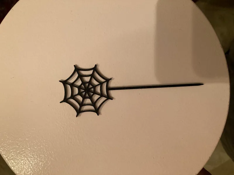 RAGNATELA DECORAZIONE TORTA