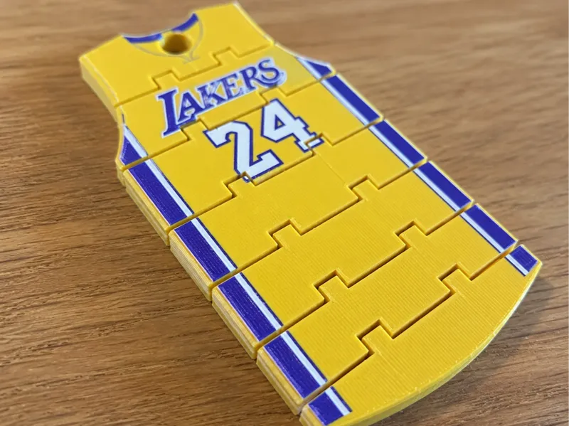 Lakers Jersey #24 (Kobe) – Flexi Keychain