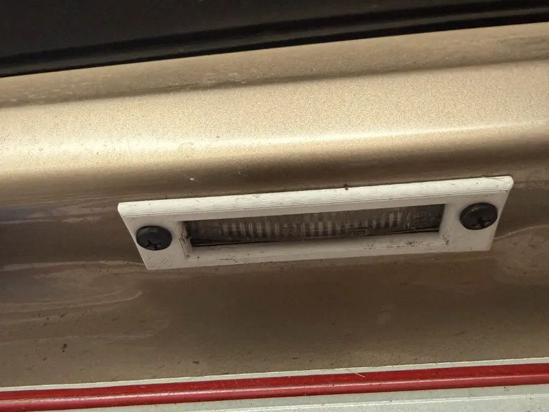 porsche 944 license plate lighting