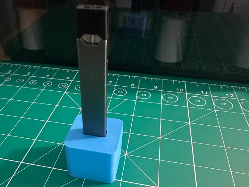 Juul Desk Holder