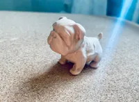 Figurine chiot bouledogue joufflu — photo 5