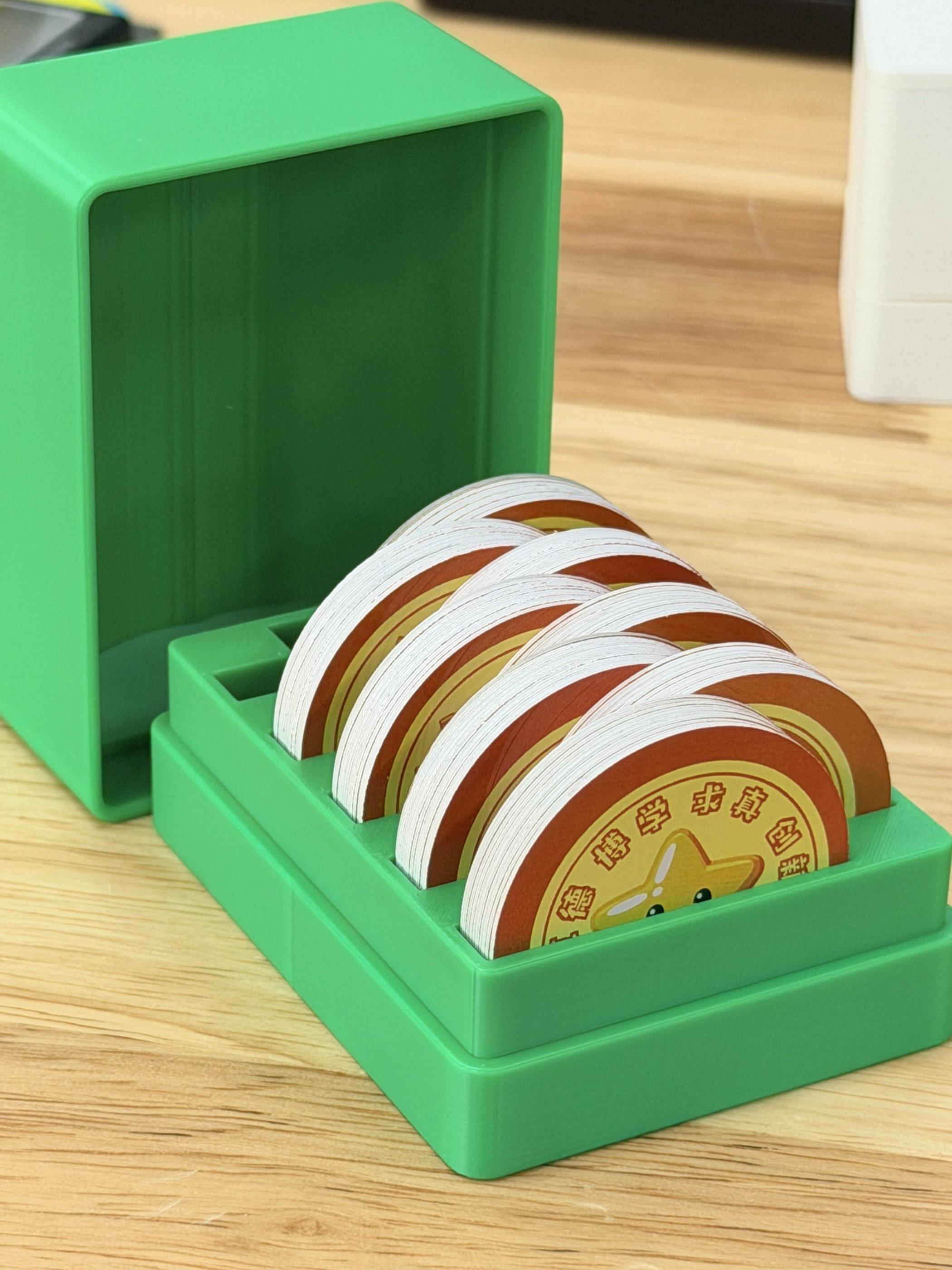 Miniatura 2 do modelo 3D 校园代币收纳盒