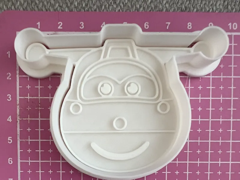 Jett super wings cookie cutter and stamp