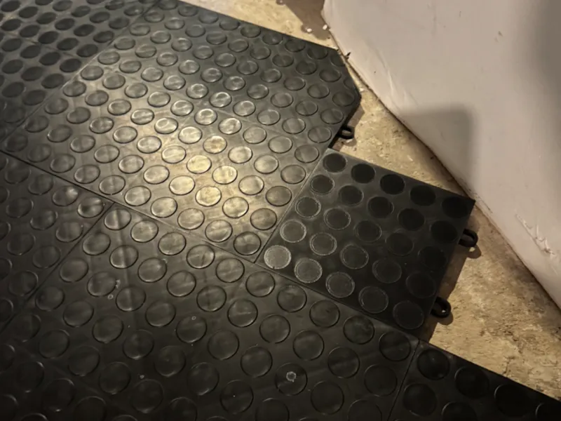Floor Tile for big floor GarageDeck coin pattern