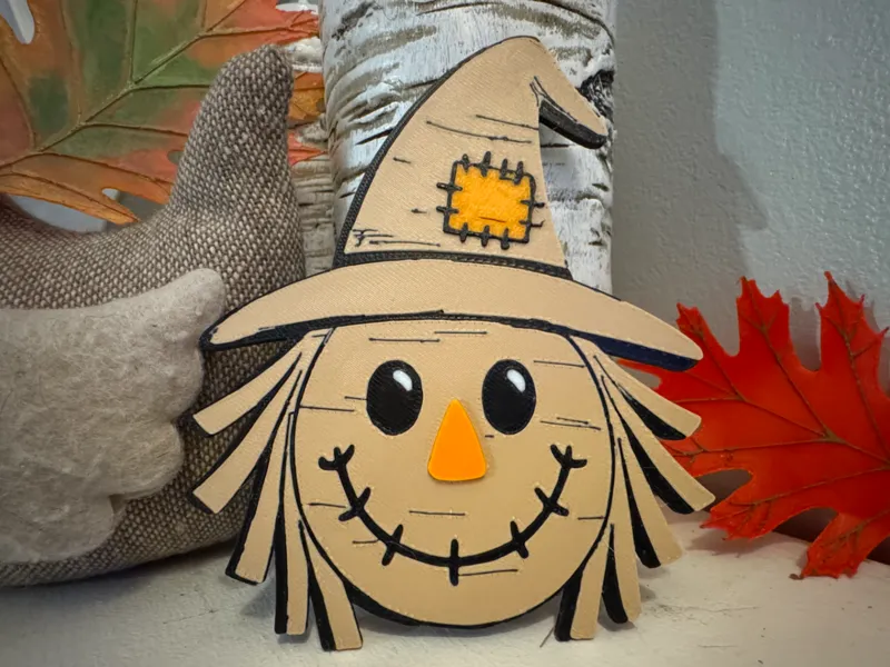 Smiley Scarecrow - Autumn Decoration