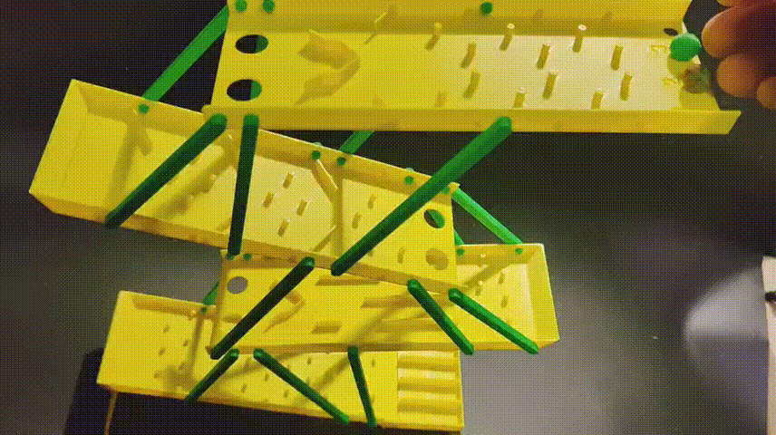 Miniatura 1 do modelo 3D 滑道比赛-聚会游戏