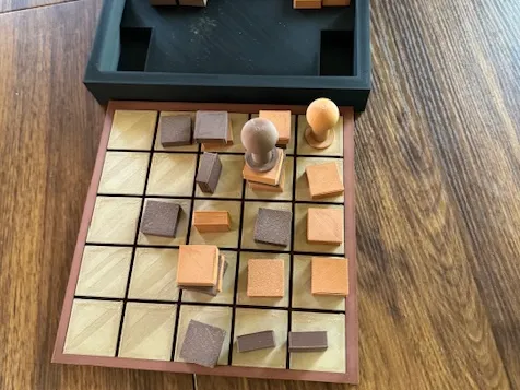 Tak-Game from The Kingkiller Chronical