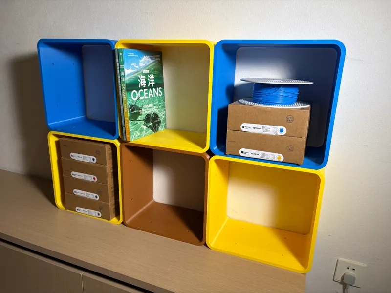 Modular Bookshelf / Shelving Unit