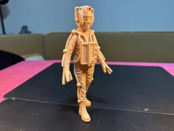 Figura decorativa: Cyberman 1967 (Moonbase / Tomb) – Doctor Who 1:10 — vista de referencia 5