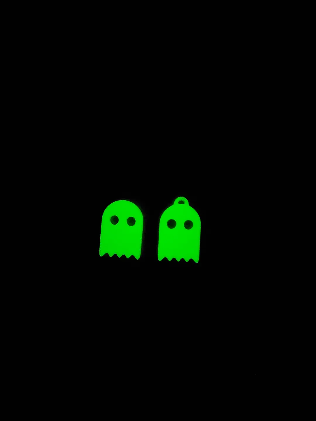 Halloween KEYCHAIN/ Earring Ghost view 2