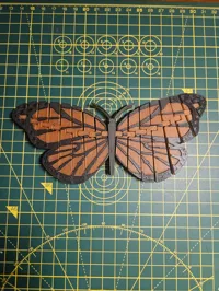 Papillon monarque articulé (remix) — photo 4