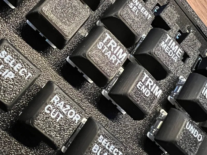 Speed Editor KeyCaps - DaVinci Resolve Shortcuts