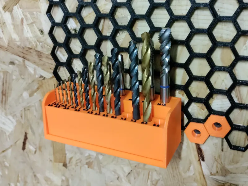 HSW - Metric drill holder + machine taps