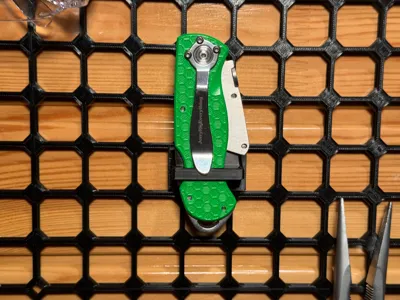 JerryRig Knife holder for OpenGrid