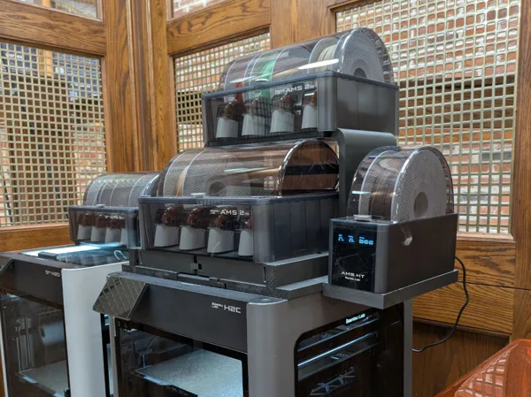 https://makerworld.bblmw.com/makerworld/model/USf7b7c89e5ecaf2/design/a98fcf36475079eb.jpg