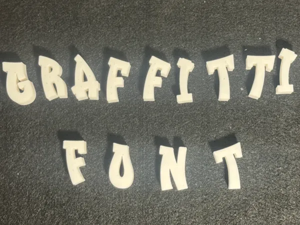 Police graffiti - alphabet complet et chiffres 0-9