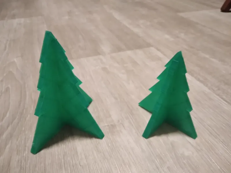 Folding tree