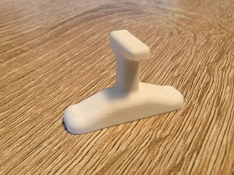 Slatwall Twist Anchor