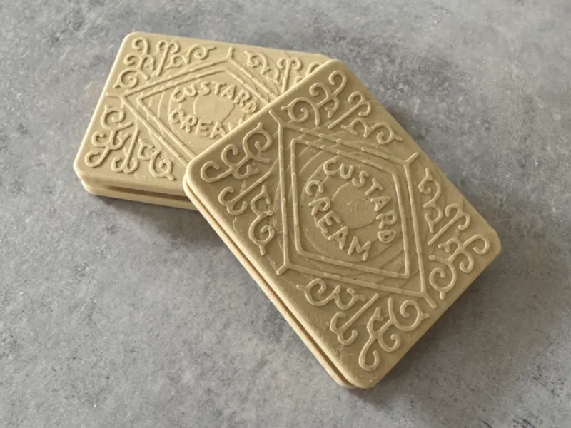 UK Custard Creme Biscuit Prop – Ultra-Realistic