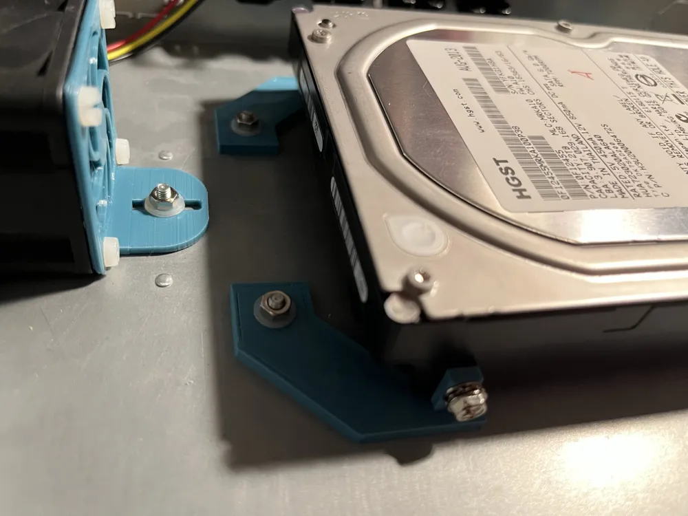 40mm Fan Mount PC Engines APU rackmount case by Piet De Vries - MakerWorld