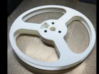 Uses M3 hardware instead of glue. Self threading.M3x6
