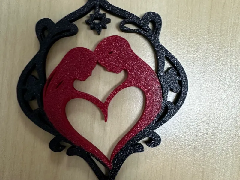Layerd Love ornament
