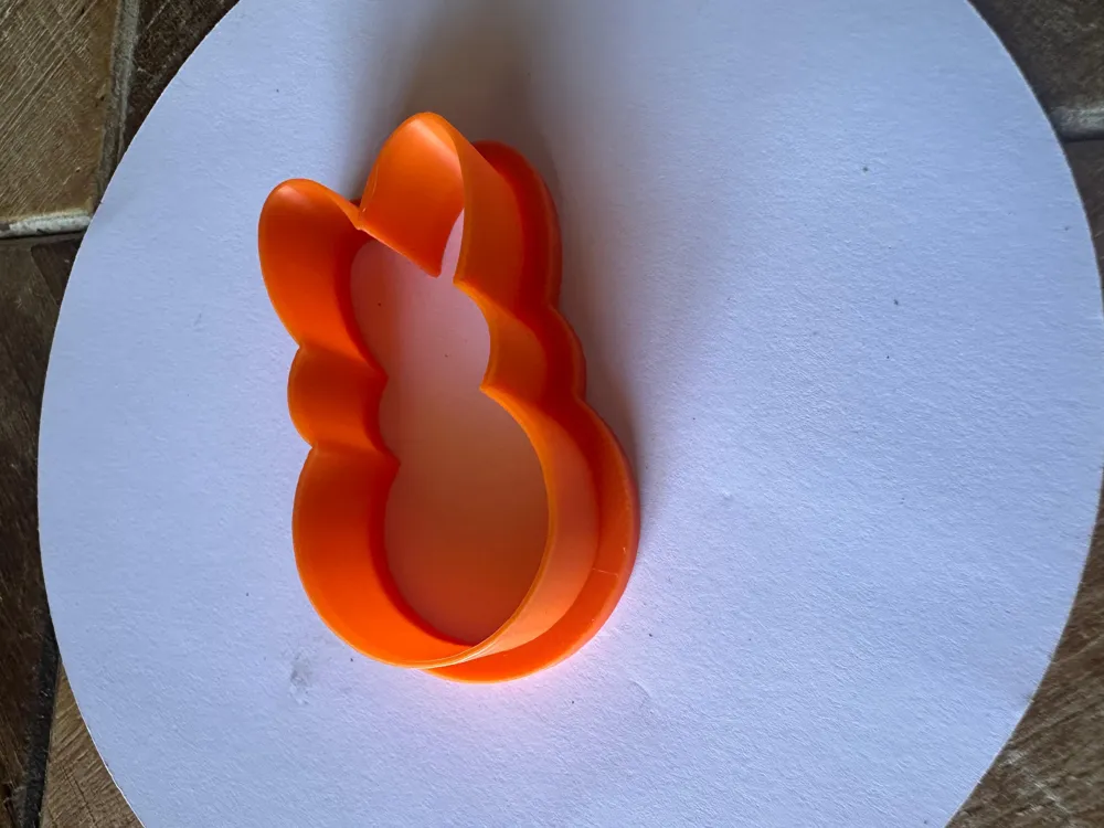 Easter Bunny Cookie Cutter 3D Print - Free 3D Print Model - MakerWorld