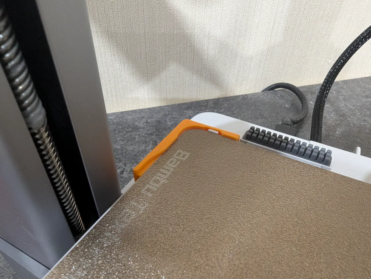 Bambu Lab A1 build plate aligner view 2