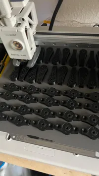 Verrou à quart de tour pour rangement de camping-car — photo 2